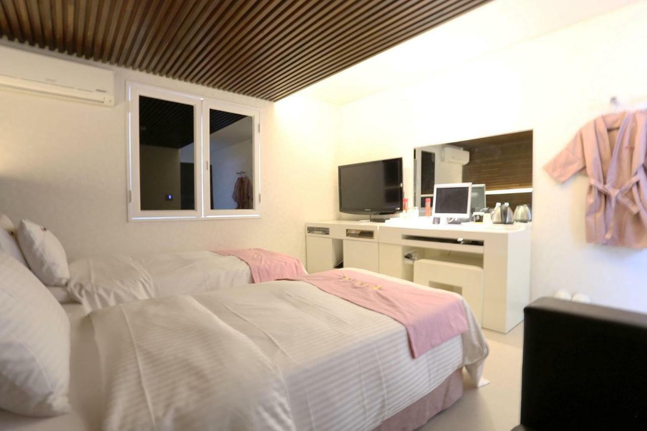 Q Hotel Paju Eksteriør bilde